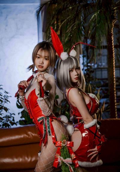 脱了她裙子摸进她的内裤亲吻网站