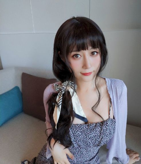 锁金梅