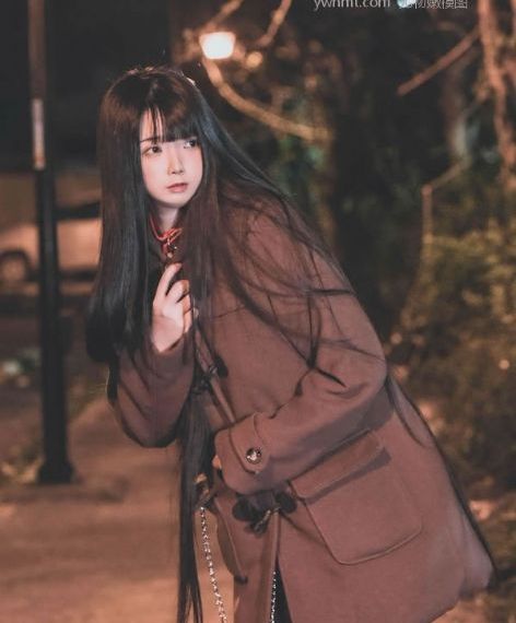 年轻妻子的工作