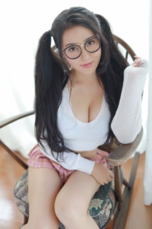 把她抵在洗手台挺进撞击视频