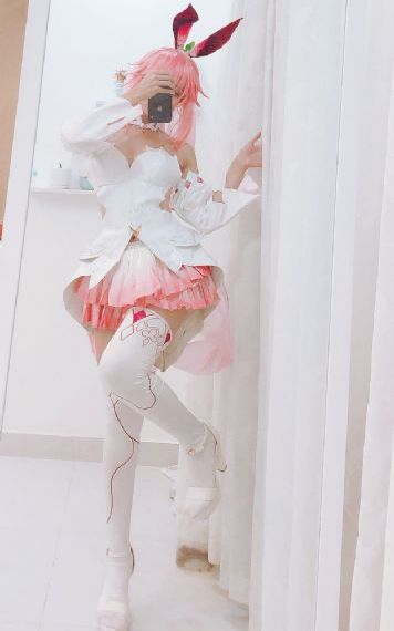 奇怪的美发莎龙