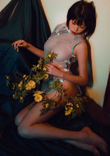 年轻的女教师5