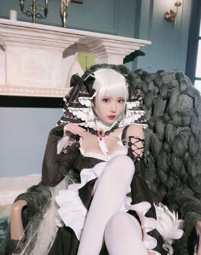 《热辣滚烫》